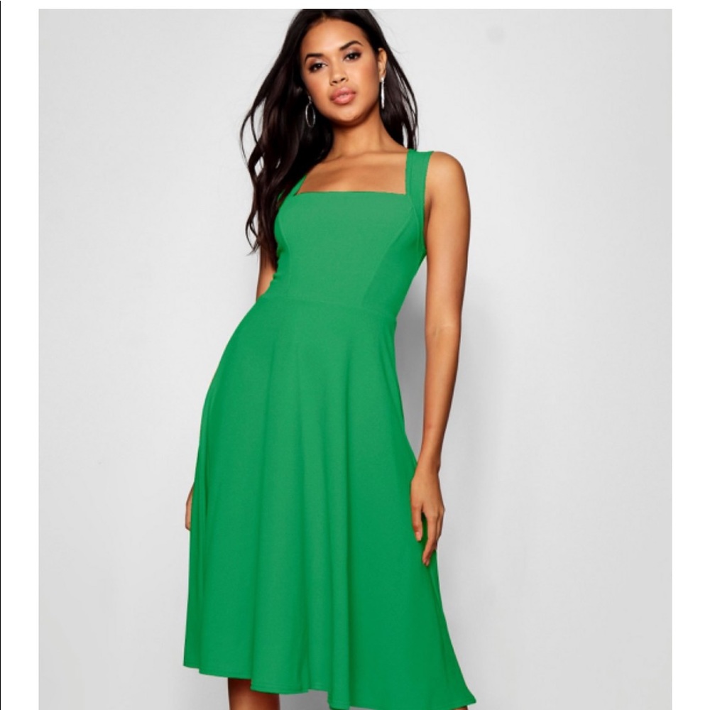 NWT Boohoo Square Neck Midi Slater Dress